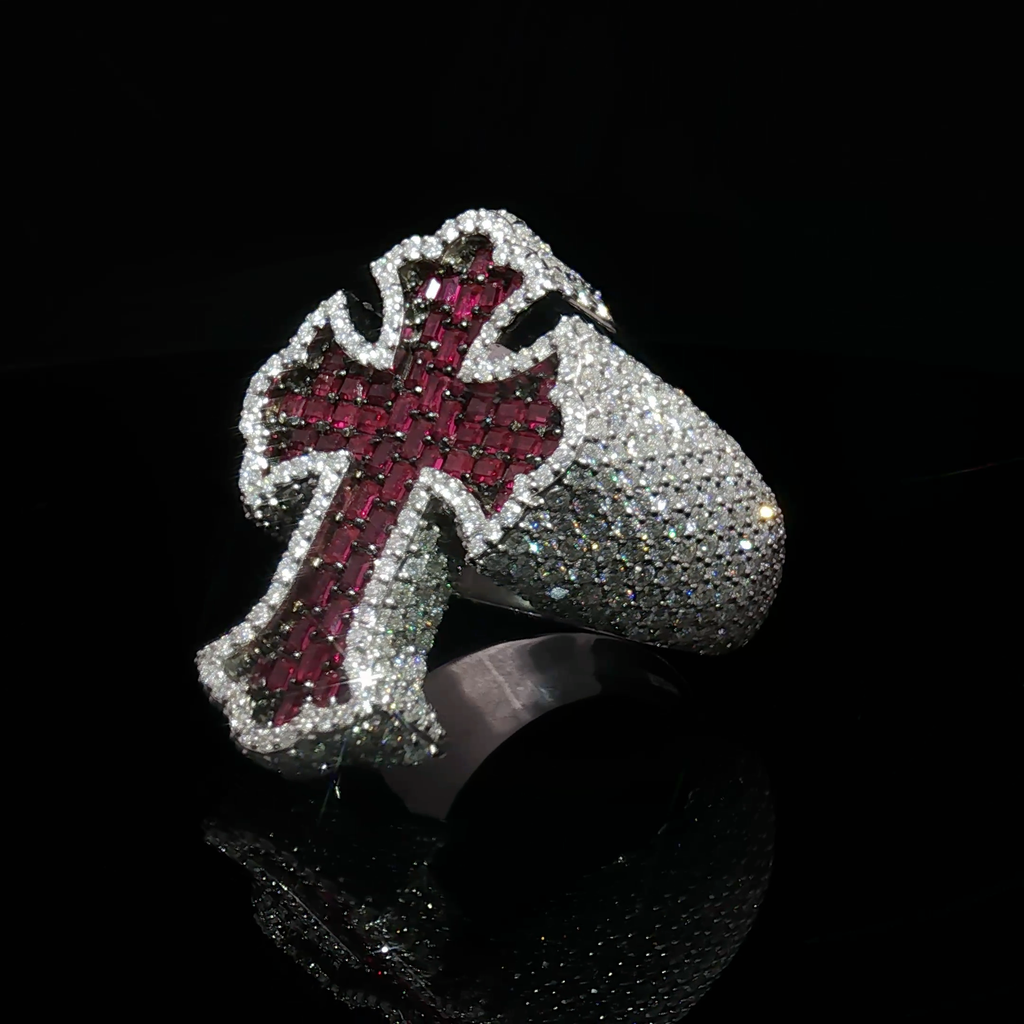 Luxe Cross Ring