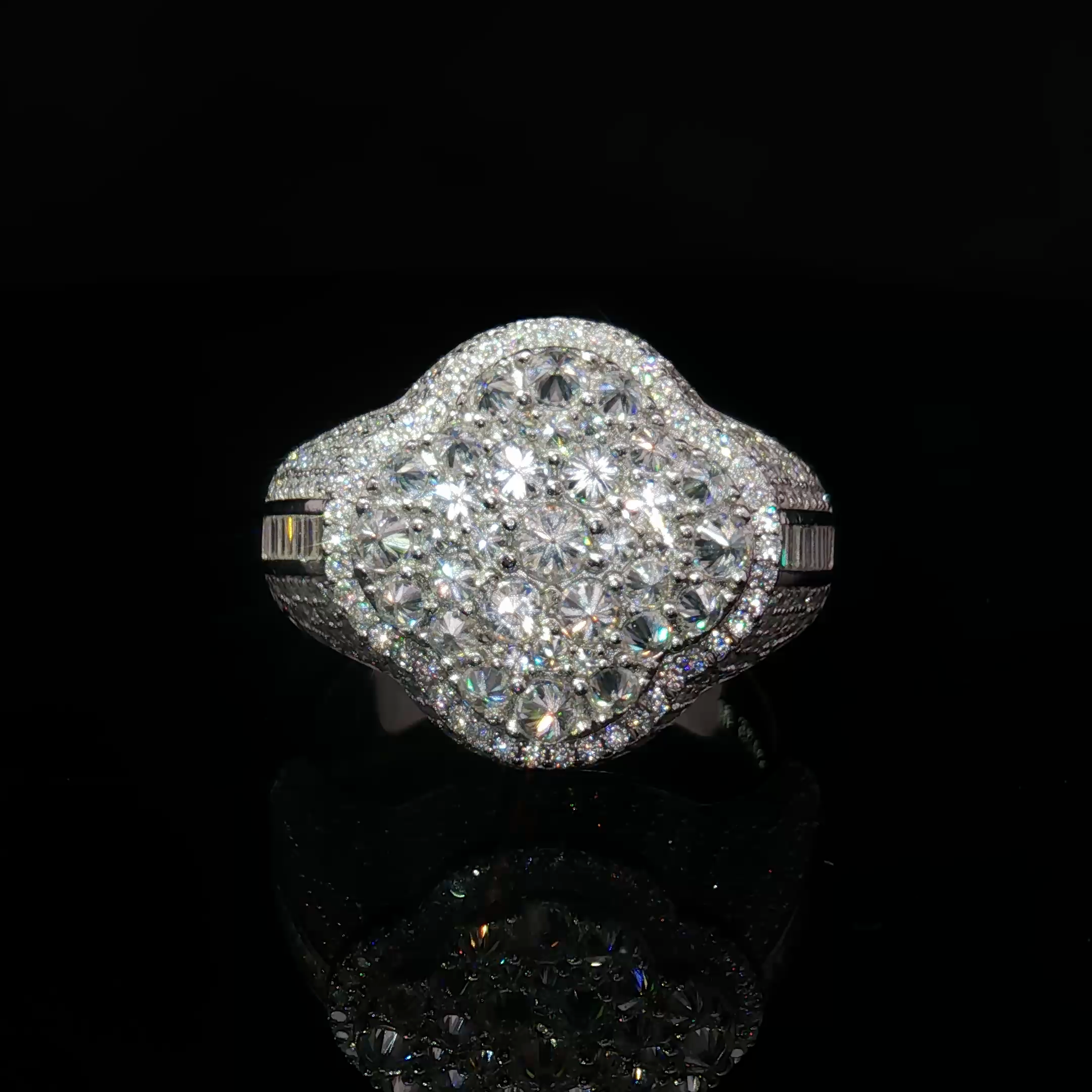 Reverse Setting Clover Ring