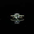 Yellow Gold Multistone Ring with Round Brilliant Cut Diamonds