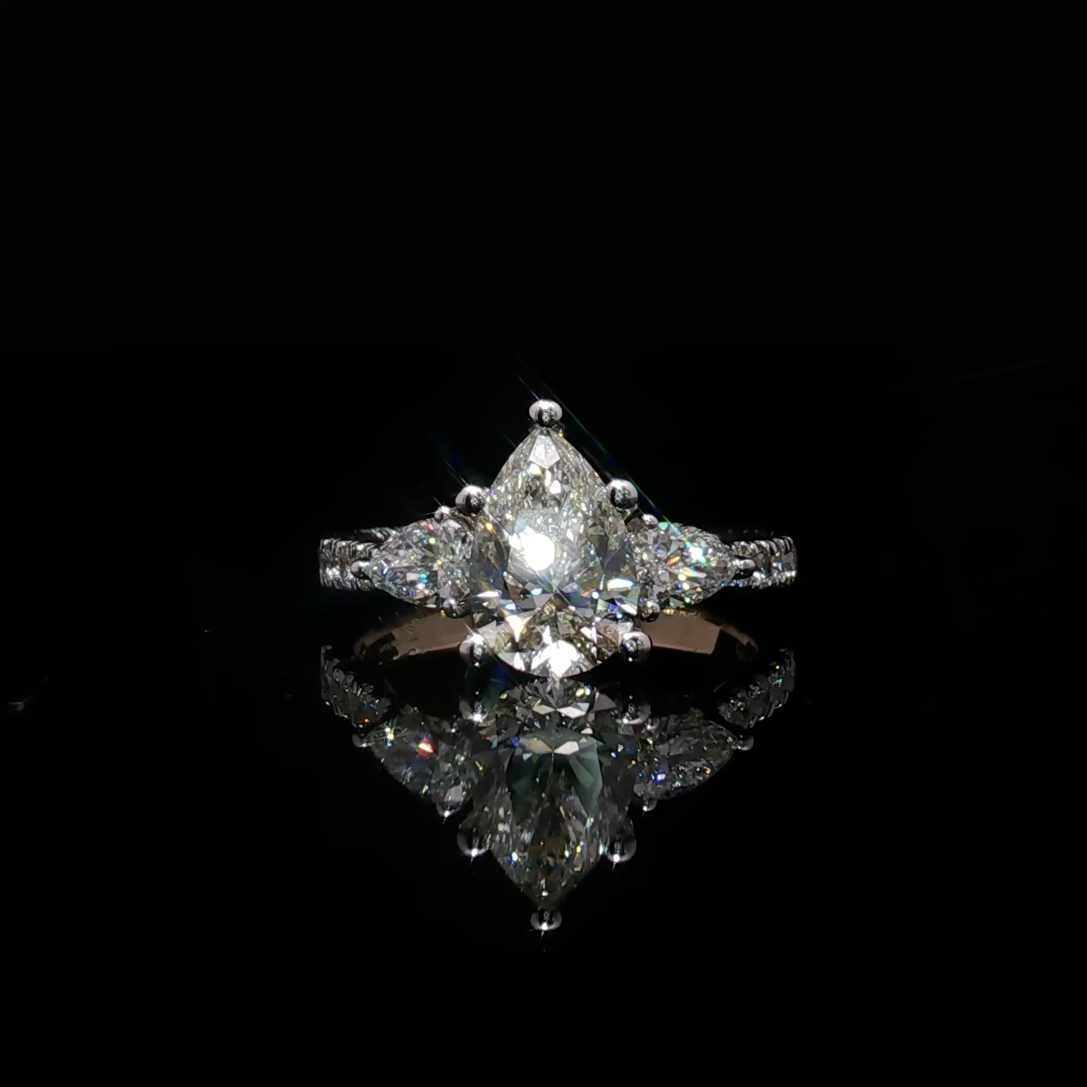 Pear Cut Diamond Multi-stone Ring in Yellow Gold