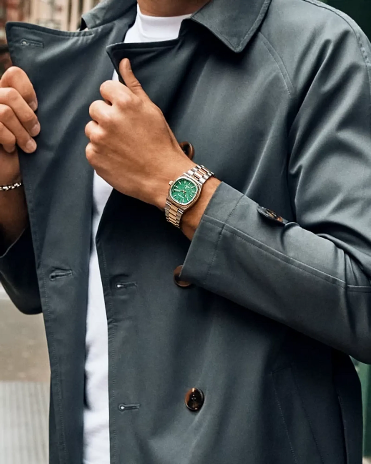 Bulova Super Seville Precisionist Green Dial Gold-Tone Stainless Steel Men's Watch 98A336